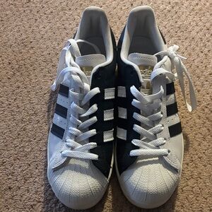 Adidas Classic White and Black Sneakers